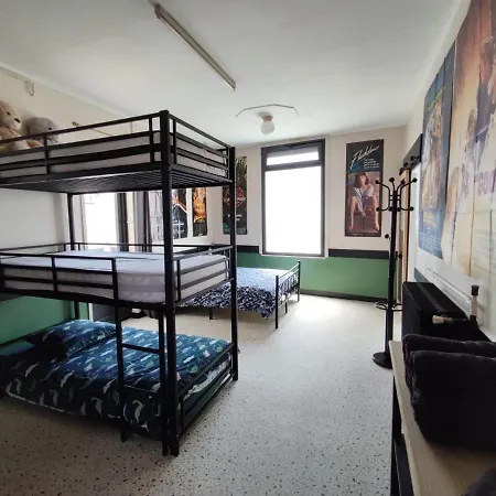 Vintage Maison 7 Pers Atypique Ancien Bar Restaurant La Rochelle Casa de Férias La Rochelle (Charente-Maritime)