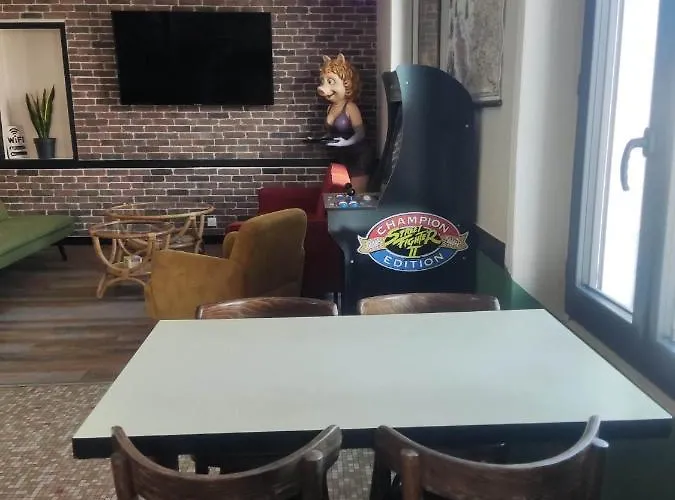 Vintage Maison 7 Pers Atypique Ancien Bar Restaurant La Rochelle * La Rochelle (Charente-Maritime)