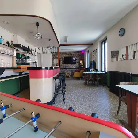 Vintage Maison 7 Pers Atypique Ancien Bar Restaurant La Rochelle Λα Ροσέλ